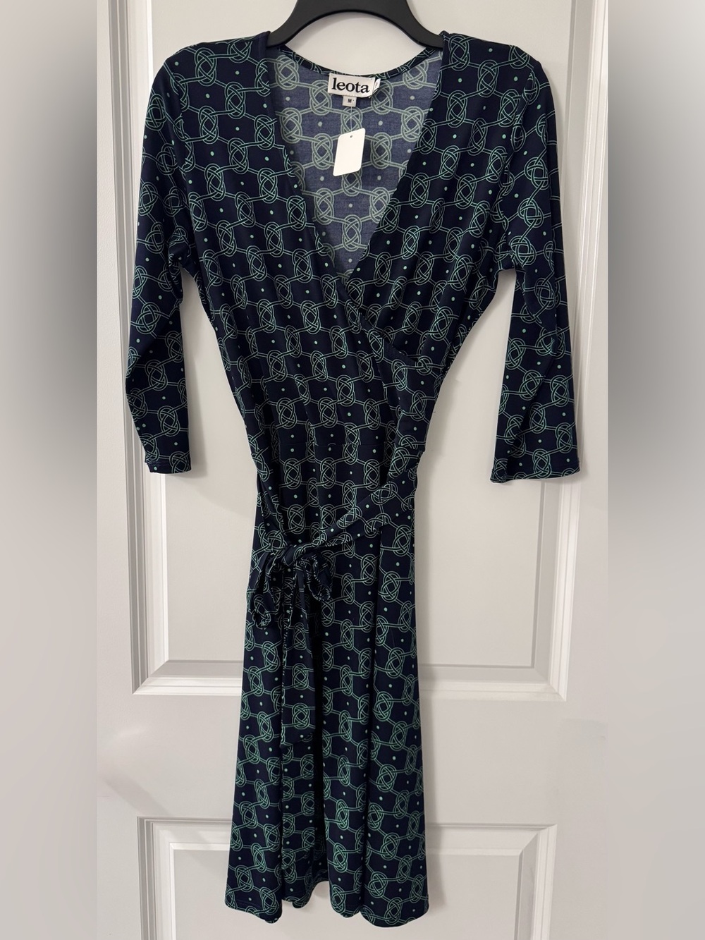 #1710q - Leota Navy Blue & Green Interlocking Loop 3/4 Sleeve Faux Wrap Dress